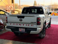 نيسان فرونتر